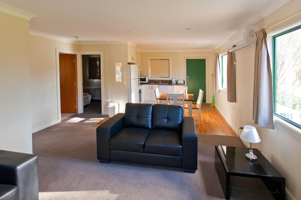Готель Wagga Wagga Beach Caravan Park Номер фото
